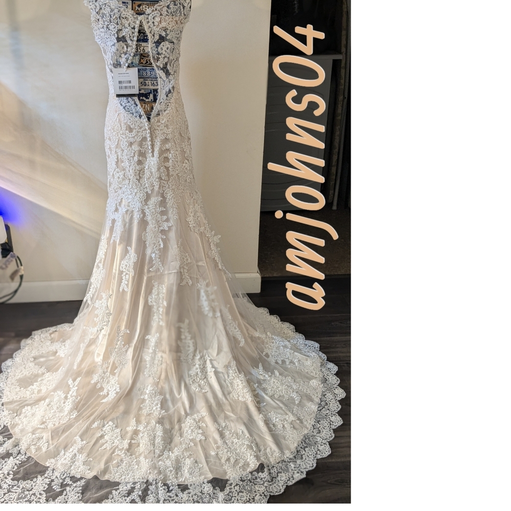 Maggie Sottero 'Melanie' Lace Bridal Gown NWT - Picture 8 of 13